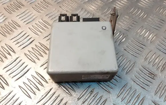 Nissan Note (E11) Power steering control unit/module 28500BH00A