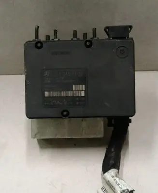 Mercedes-Benz C W203 ABS Pump A0345457732 00009545E0 10092515743