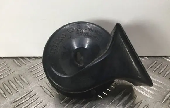 Volkswagen Touareg I Horn signal 00884 6N0951223