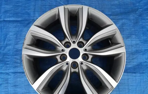 BMW 2 F45 R18 alloy rim 6855094