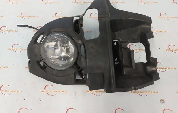 Skoda Octavia Mk2 (1Z) Headlight/headlamp mounting bracket 1Z0807056