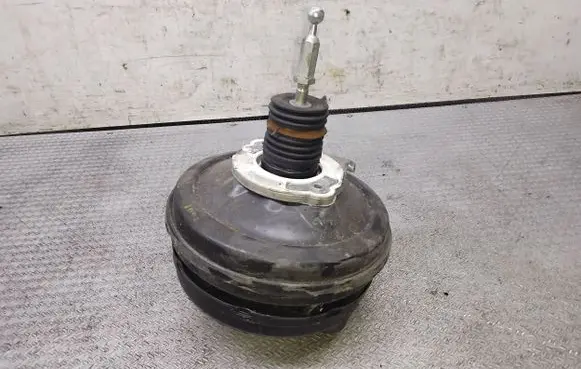 Audi A4 S4 B6 8E 8H Brake booster 8E0612105M