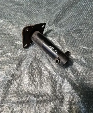 Audi A4 S4 B7 8E 8H Radiator support slam panel bracket 07S06044