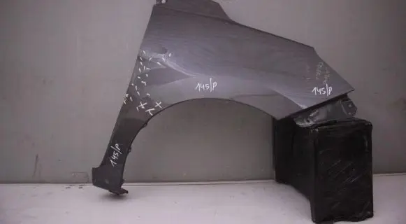 Suzuki Celerio Fender mounting bracket HDUXKWOEBXK