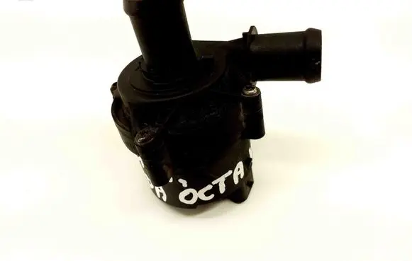 Skoda Octavia Mk3 (5E) Electric auxiliary coolant/water pump 5Q0965567J