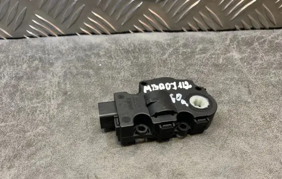 BMW X5 E70 Intake manifold valve actuator/motor 929888G