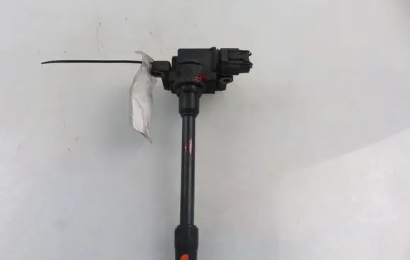 Mitsubishi Space Runner High voltage ignition coil H6T12272A