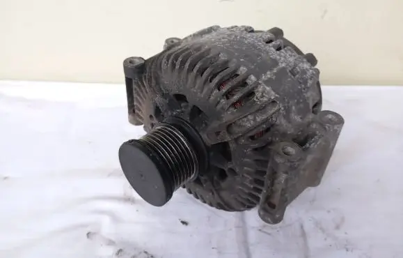 Chrysler 300 - 300C Generator/alternator 04896808AB