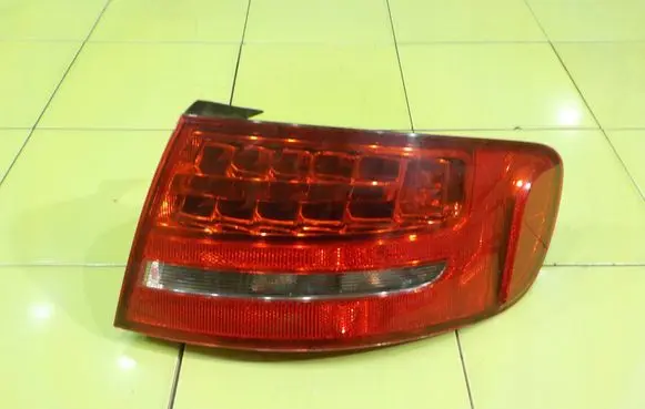 Audi A4 S4 B8 8K Rear/tail lights 8K9945096B