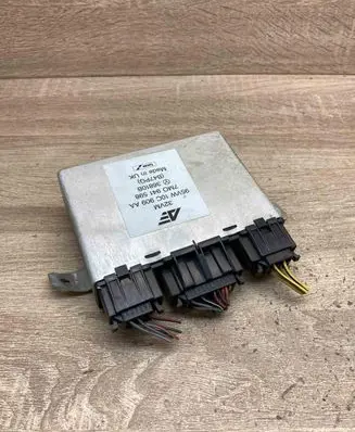 Volkswagen Sharan Engine control unit/module ECU 7M0941598 95VW10C909AA 36810B
