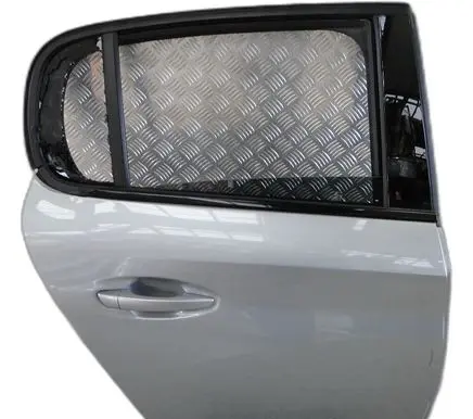 Peugeot 208 II Front door 