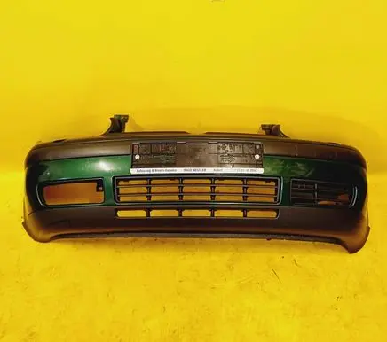 Volkswagen Golf IV Front bumper 
