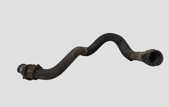 Volvo V60 Engine coolant pipe/hose