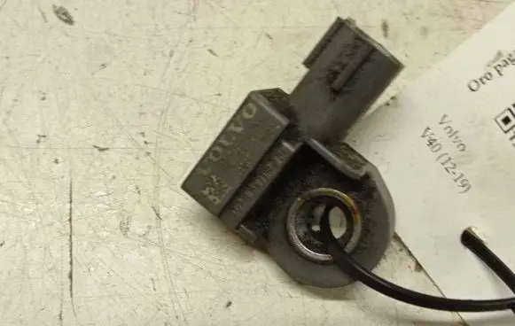 Volvo V40 Airbag deployment crash/impact sensor 31387891