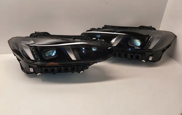 BMW M4 G82 G83 Headlights/headlamps set 5A3B31502 5A3B315