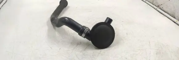 Breather/breather pipe/hose
