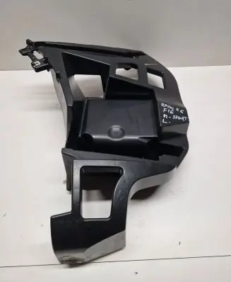BMW X6 F16 Bumper support mounting bracket corner 7319829 772016