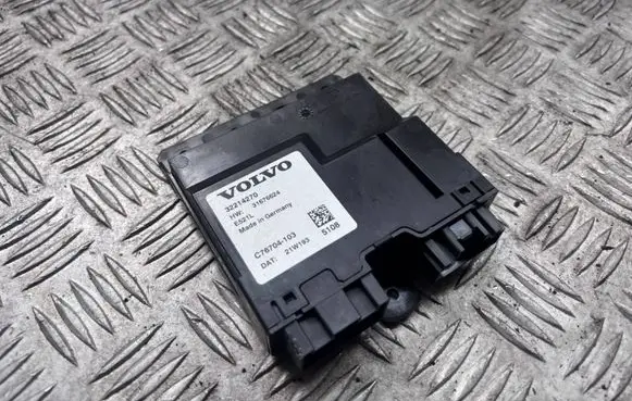 Volvo XC60 Tailgate/trunk control unit/module 32214270