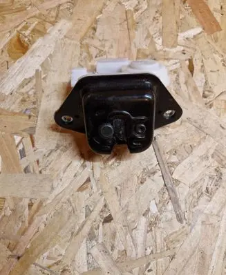Honda CR-V Tailgate/trunk/boot lock/catch/latch 48052