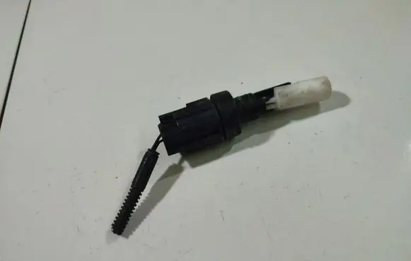 Ford Mondeo MK IV Sensor 0023935