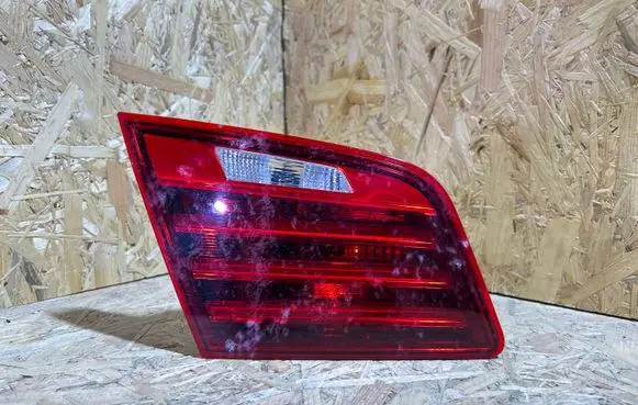 BMW 5 GT F07 Tailgate rear/tail lights 27015089