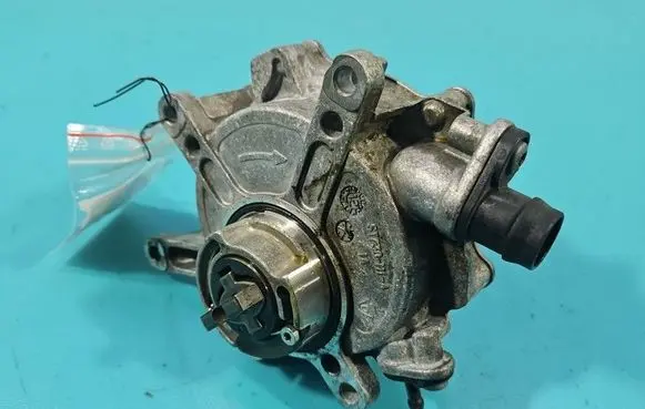 Mercedes-Benz GL X166 Vacuum pump A2780108102 IMPRK1575786