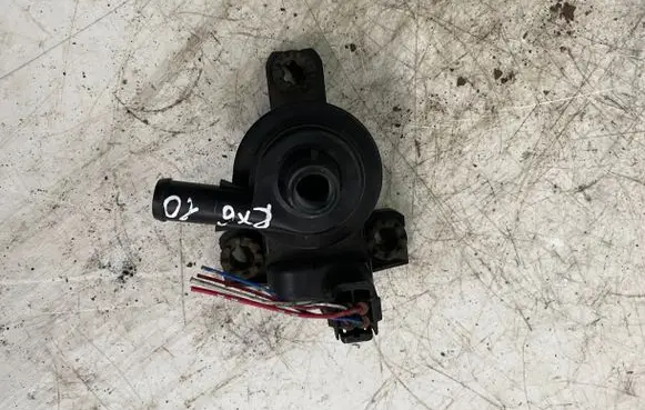 Lexus RX 330 - 350 - 400H Electric auxiliary coolant/water pump