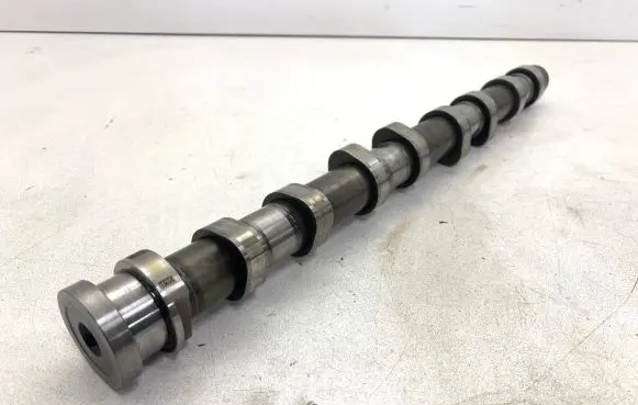 Mercedes-Benz E W212 Camshaft A6510500200 13260016761 651925