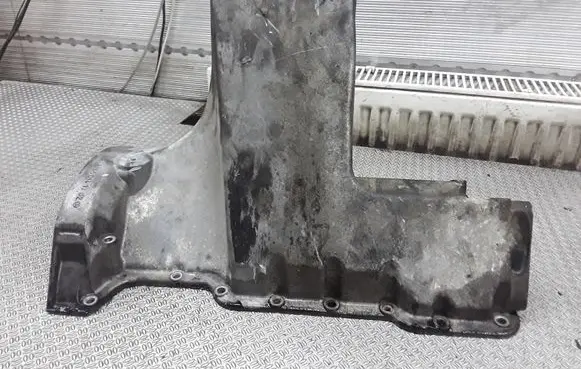 Mercedes-Benz A W168 Oil sump A1660141302 A0041533528