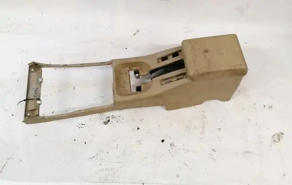 Nissan Terrano Armrest 969100x801 969100x000
