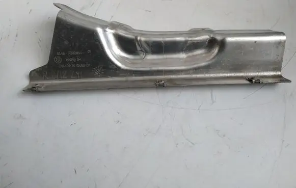BMW 5 F10 F11 Heat shield in engine bay 51487202854 7202854
