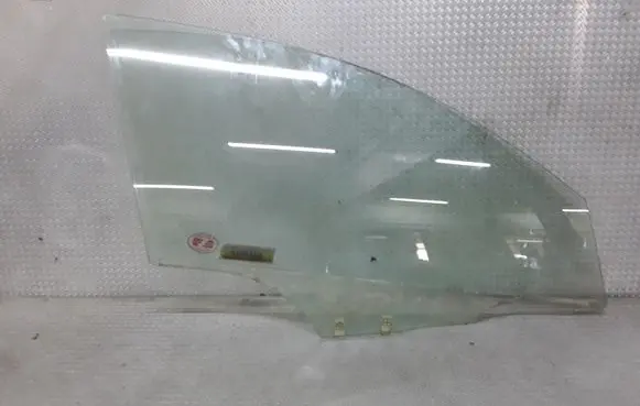 Mazda 3 I Front door window glass four-door