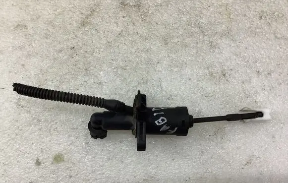 Skoda Fabia Mk2 (5J) Clutch master cylinder 6Q0721388
