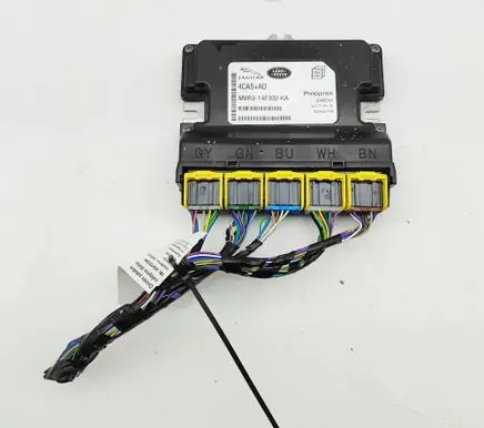 Land Rover Defender Air suspension control unit module (rear) M9R314F392KA A2C7751950100