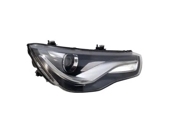 Audi A1 Headlight/headlamp 8X0941004J