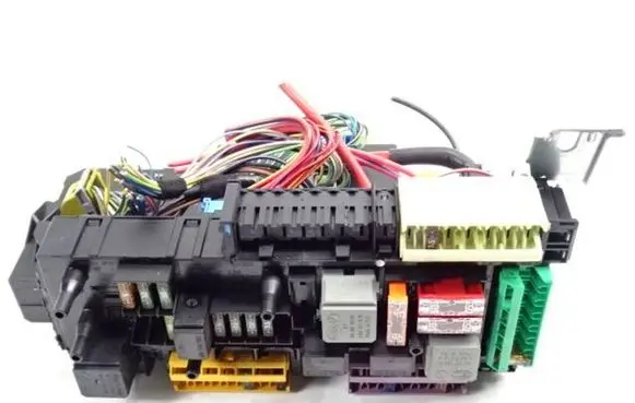 Mercedes-Benz E C207 W207 SAM control unit 102129003702 5DK00962056