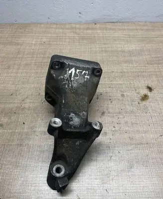 Mercedes-Benz C W203 Engine mounting bracket A6112230704