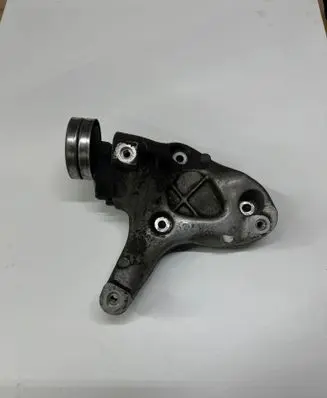 Volkswagen PASSAT B7 A/C compressor mount bracket 1K0260885B