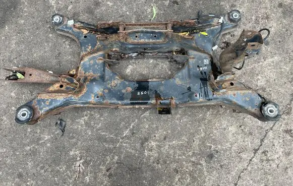 BMW 8 E31 Rear subframe 