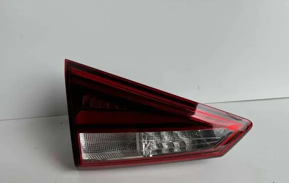 Rear/tail lights