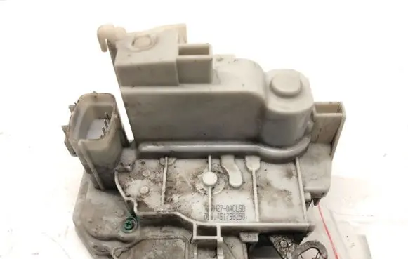 Fiat Bravo Front door lock 51798290