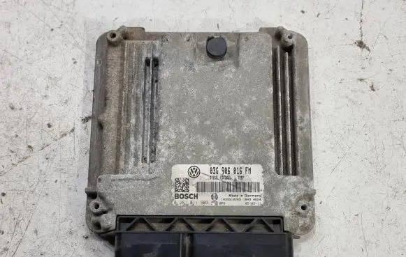 Volkswagen Jetta V Engine control unit/module 03G906016FM