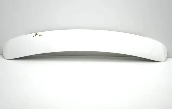 Tailgate/trunk spoiler