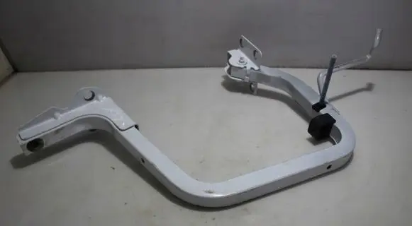 Dacia Logan II Tailgate/trunk/boot hinge
