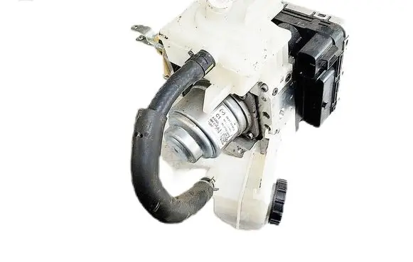 Mazda CX-30 ABS Pump DFR7439A0B