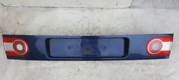 Volkswagen Sharan Rear light center trim bar blend 964981