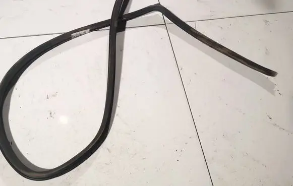 Mitsubishi Galant Rubber seal rear door 