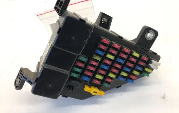 Hyundai Tucson JM Fuse box set 911102E001