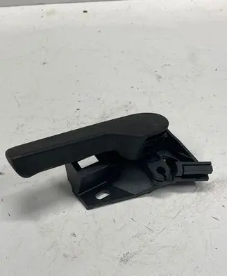 Volkswagen PASSAT B6 Engine bonnet (hood) release handle 1K1823633