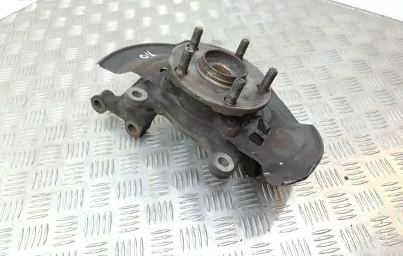 Toyota Corolla E160 E170 Front wheel hub 